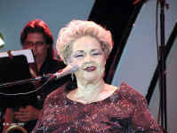 etta.jpg (70587 bytes)