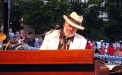 dr-organ.jpg (85925 bytes)