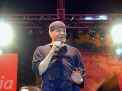 jarreau-lights.jpg (58806 bytes)